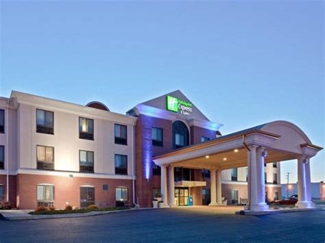 Holiday Inn Express Hotel & Suites Concordia US 81 in Concordia (KS) - Room Deals, Photos & Reviews