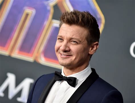 Jeremy Renner Relaunches Music Career After ‘Endgame’ and Leaves Fans Completely Baffled