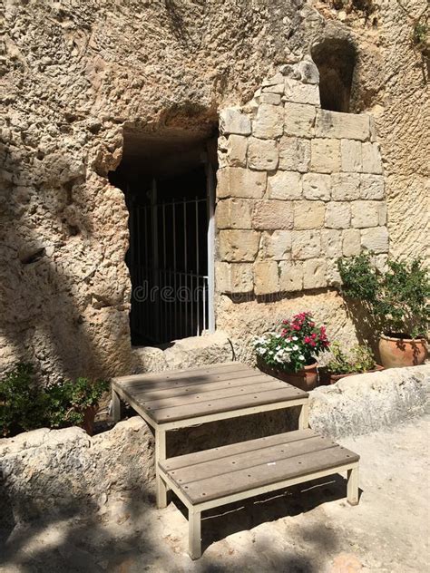 Garden Tomb of Jesus in Jerusalem, Israel. Editorial Stock Image ...