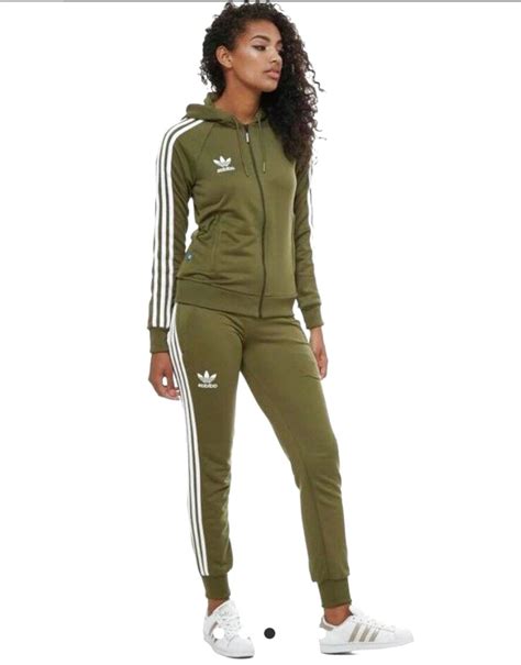 Adidas Originals Tracksuit Women for sale in UK | 70 used Adidas Originals Tracksuit Womens