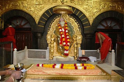 Sai Baba Temple Shirdi (श्री साईबाबा का मंदिर शिर्डी), Sai Nath Temple, location, best time to ...