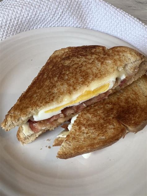 Bacon Egg and Cheese Grilled Cheese Sandwich