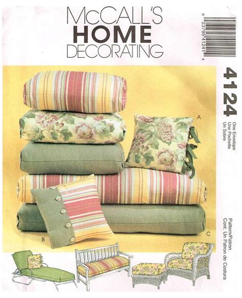 Sewing Pattern Outdoor Patio Cushion Cover and Pillows McCalls 4125 Sunroom Porch Chair, Chaise ...