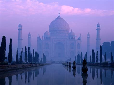 The Beautiful Place Of Taj Mahal in India - World Tour