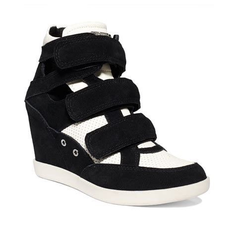 Guess Herra Platform Wedge Sneakers in White (Black/White) | Lyst