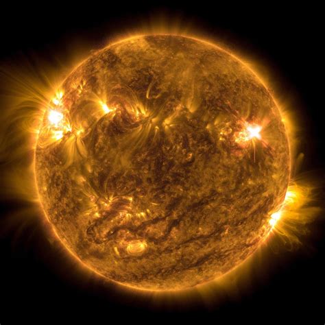 Powerful X1 Solar Flare Erupts From Sun