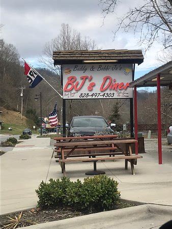 BJ's Diner, Cherokee - Restaurant Reviews, Phone Number & Photos ...