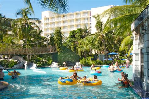 Top 4 Kid-Friendly Water Parks in Jamaica