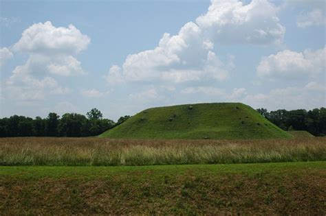 Etowah Indian Mounds: A Legacy Of The Ancient Mississippian Culture | MessageToEagle.com