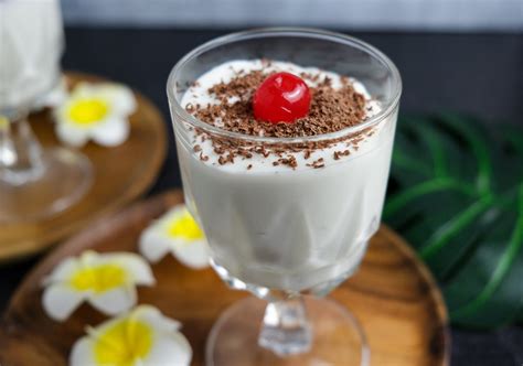 Easy Coconut Pudding ⋆ The Dessertivore