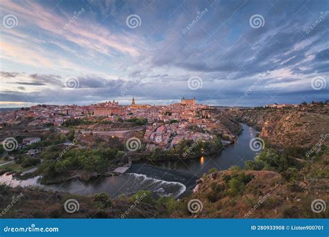 Toledo City Skyline at Sunset Stock Photo - Image of urban, iberian ...