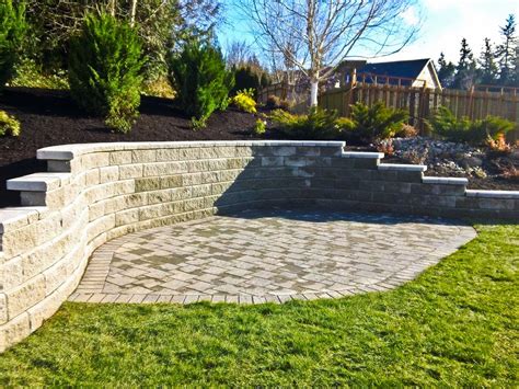 30+ Stone Retaining Wall Ideas For Sloped Backyard Design - DHOMISH