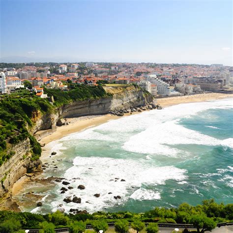 Biarritz, the ocean in full - Biarritz Travel Guide