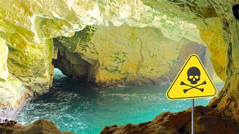 Dangerous Caves in Israel that Can Flood, Rosh HaNikra - YouTube