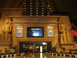 Luxor Casino Entrance - Las Vegas, Nevada | Luxor Las Vegas … | Flickr