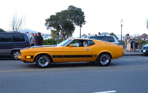 File:Orange Ford Mustang Mach 1.JPG - Wikipedia