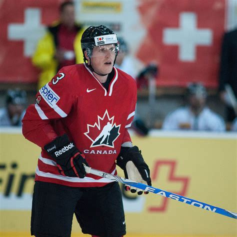 NHL defenseman Dion Phaneuf retires at age 36 - Canadian Sport Scene