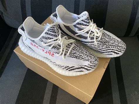 First Yeezy - 350 v2 Zebra : adidas