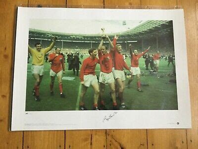 an old photo of the england team celebrating their victory in the 1970 world cup final