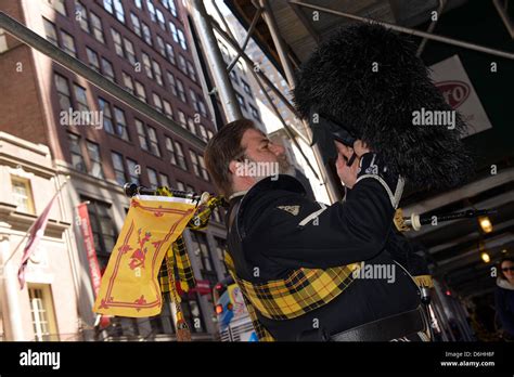 tartan day parade new york Stock Photo - Alamy