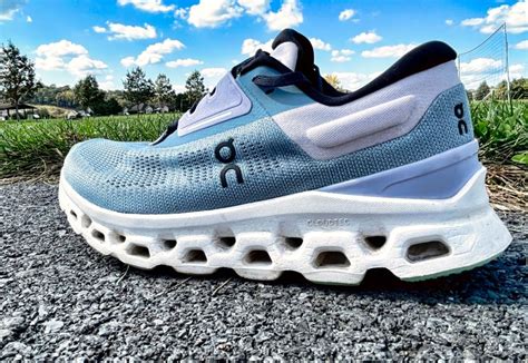 On Cloudstratus 3 Review | Running Shoes Guru