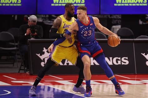 The Detroit Pistons and Blake Griffin are expected to part ways