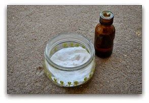 DIY Shoe Freshener to Get Rid of Shoe Odor (Best Home Remedy ...