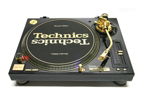 Technics SL1200 GLD Gold Limited Edition DJ Turntables Decks - 2x Decks ...