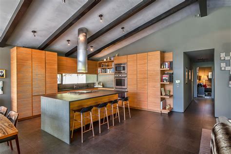 Photo 6 of 14 in John Legend and Chrissy Teigen's Former Midcentury… | Midcentury home, Home ...