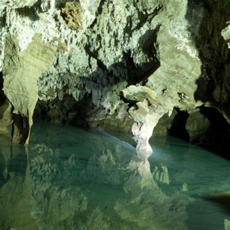 Secrets of the Sterkfontein Caves – Maropeng and Sterkfontein Caves