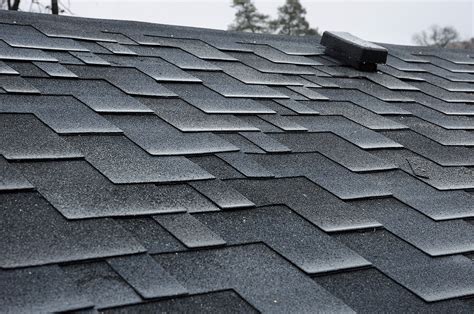 5 Ways to Increase the Lifespan of Your Roof in the Toronto Area