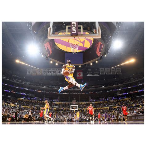 Latitude Run® Lebron James Flying Dunk NBA Basketball Sport Wallart ...