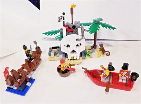 LEGO Pirate Skull Island set 70411 MOC 1995 vintage Pirates Vs Imperial Guard + #Lego | Lego ...