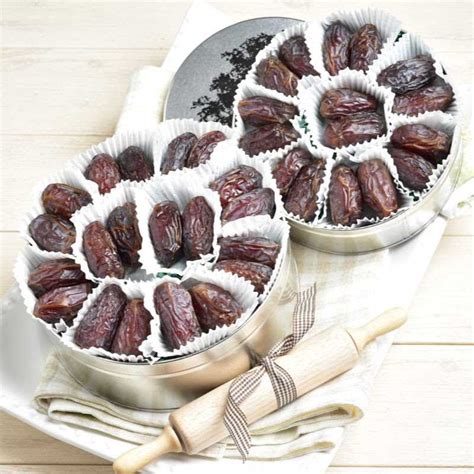 Buy Medjool Dates Online - Free Shipping - Sunnyland Farms