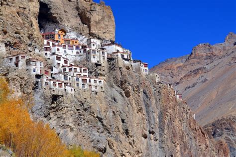 Best Buddhist Monasteries in India for a Spiritual Getaway - Travel ...