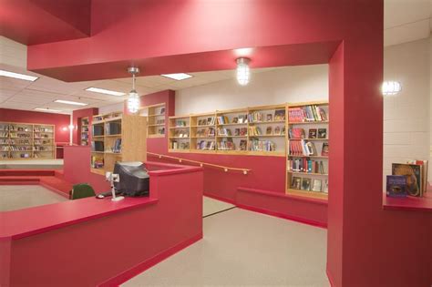 Southeast Middle School Library | Alexander Design Studio | School ...