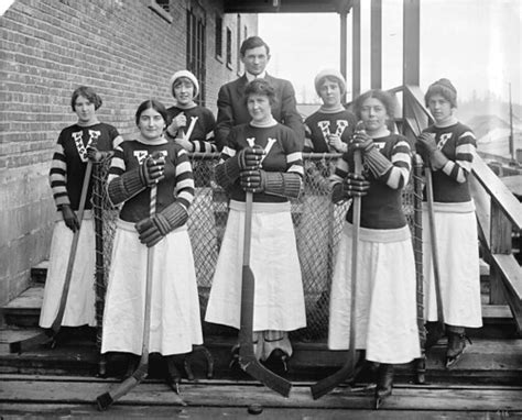 [Vancouver Ladies' hockey team] | Reference code: AM1535-: C… | Flickr