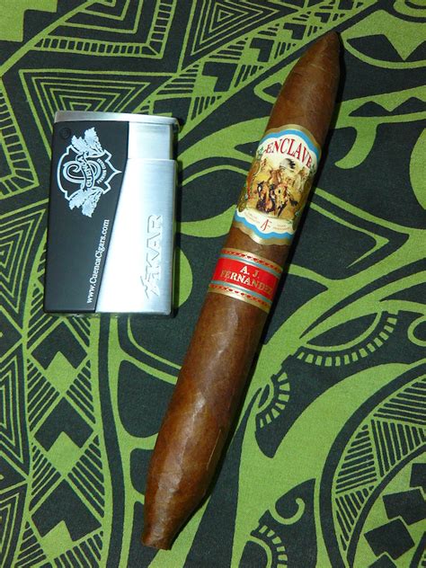 AJ Fernandez Enclave - Cigar Reviews | Beer Pairings | Casas Fumando