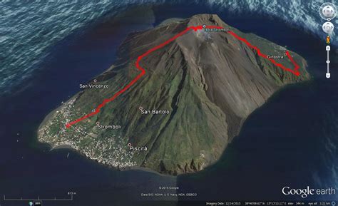 TravelMarx: A Hike on the Island of Stromboli – To the Summit via the Ginostra Route