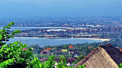 Bukit Peninsula - South Bali - Tripcarta