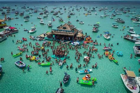 MakeTrip To Crab Island Destin Florida - Florida Independent