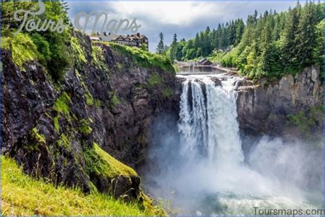 Snoqualmie Falls and Seattle Winery Tour from Seattle - ToursMaps.com