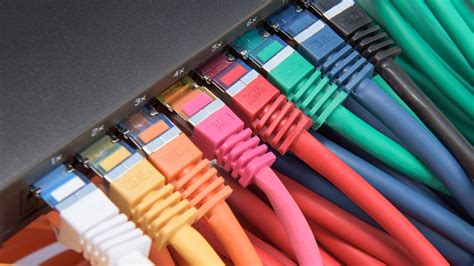 Cómo elegir el mejor cable de Ethernet para tu router en casa | Tecnología - ComputerHoy.com