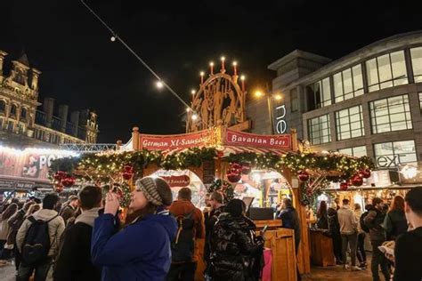 Manchester Christmas Markets 2023 opening and closing times ...