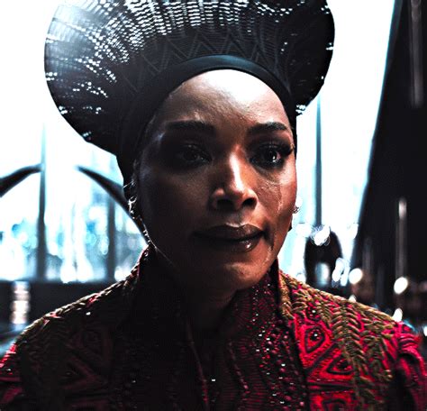 kamalaskhans: Angela Bassett as Ramonda BLACK... : Marvel Gifs