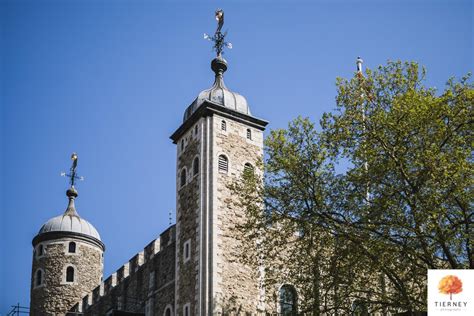 Tower of London & The Swan at Shakespeare's Globe Wedding - Jade ...