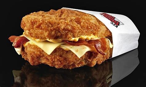 KFC will bring back its Double Down fried chicken bun sandwich - Los Angeles Times