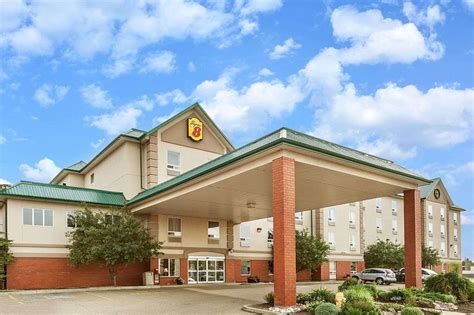 Super 8 by Wyndham Edmonton South (C̶$̶1̶4̶1̶) C$61 - UPDATED 2021 Prices, Reviews & Photos ...