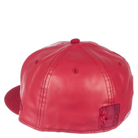 NEW ERA CAPS Chicago Bulls Fitted Cap 11191149 - Karmaloop