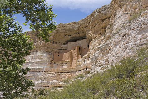 Montezuma Castle Monument: Ancient Cliffside Dwelling | WNPA